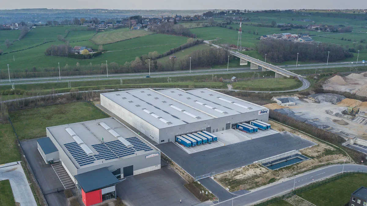 Vue aérienne de la zone industrielle des Plenesses