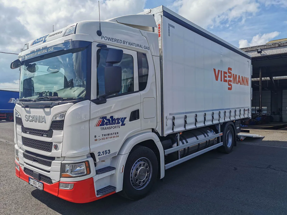 Porteur 19 tonnes au gaz naturel liquéfié